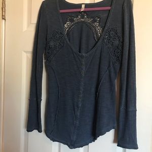 Free People Top..navy blue